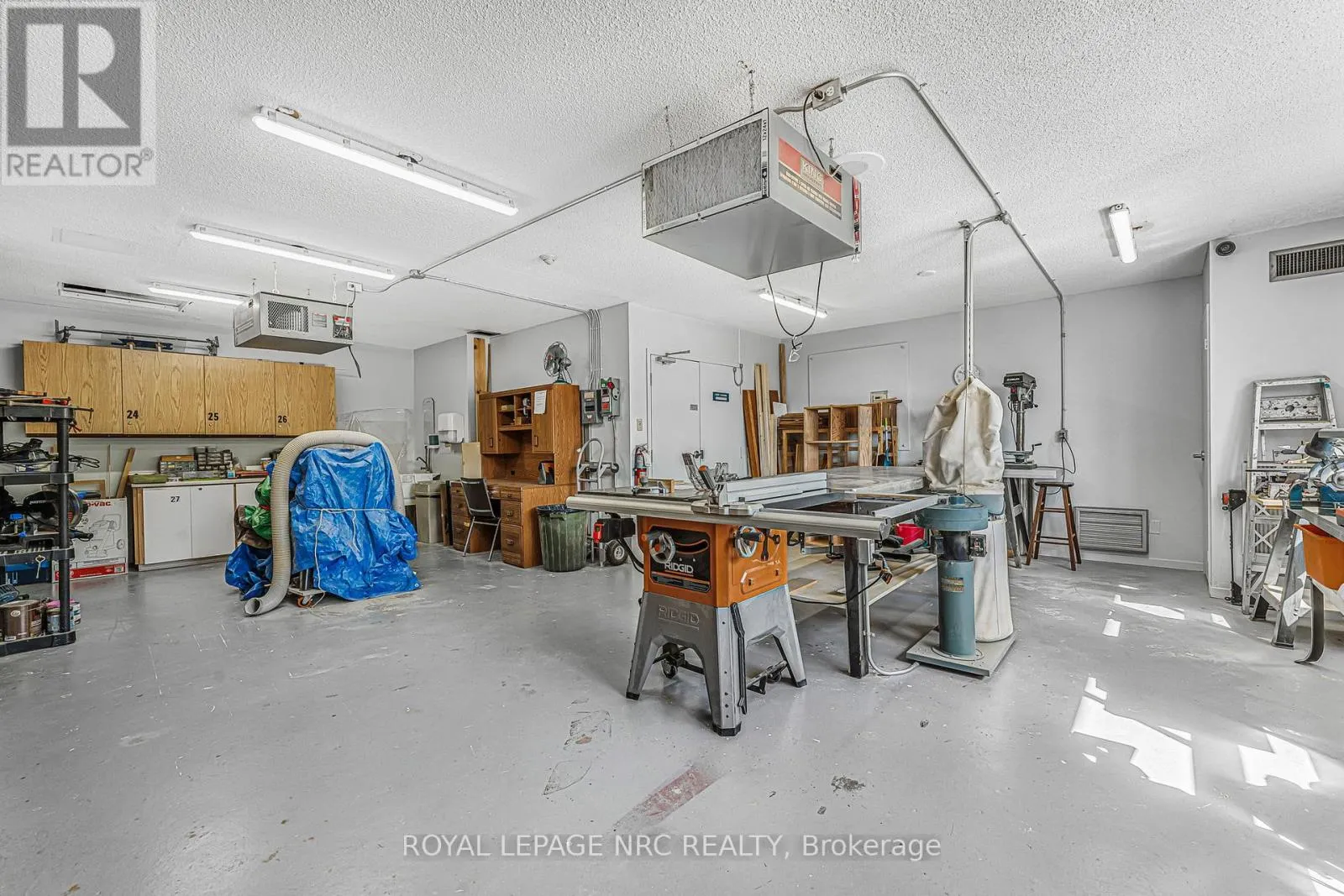 PH1 - 7 GALE CRESCENT