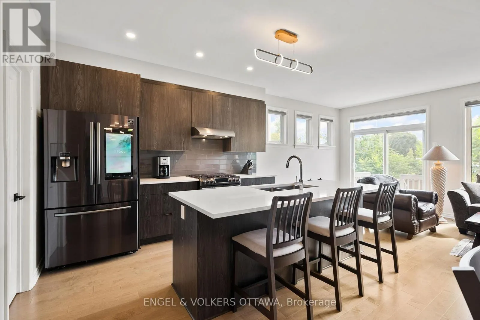 644 VIVERA PLACE