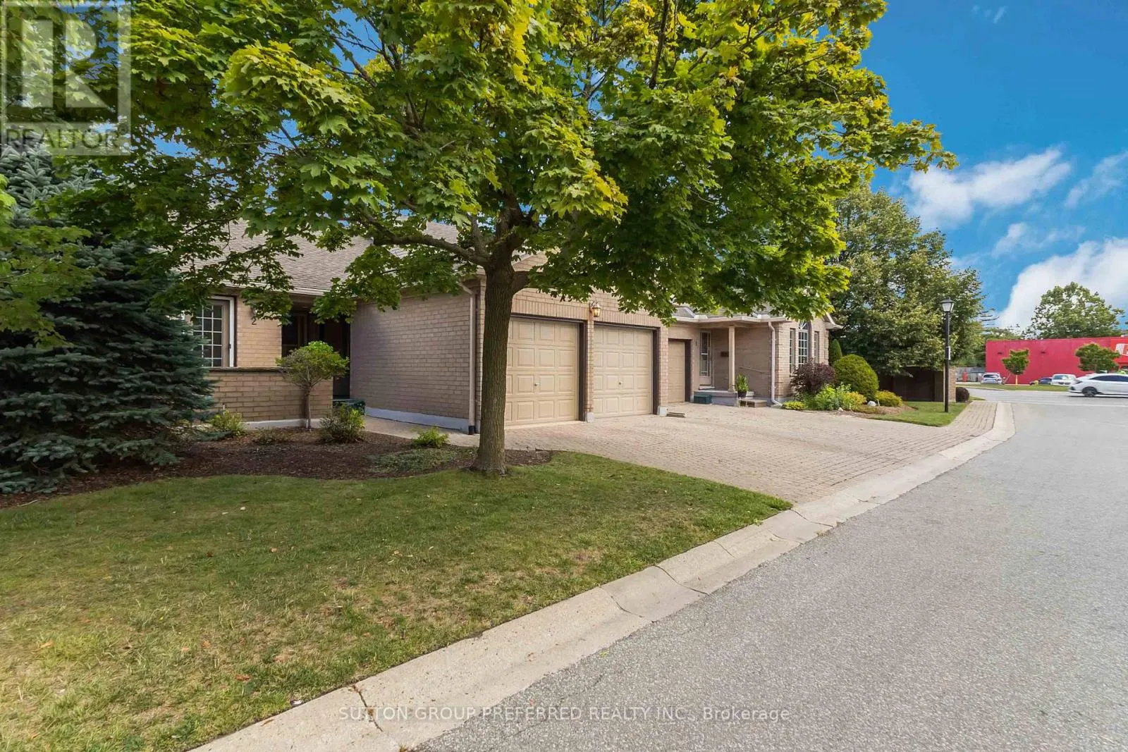 2 - 617 WHARNCLIFFE ROAD S, #2