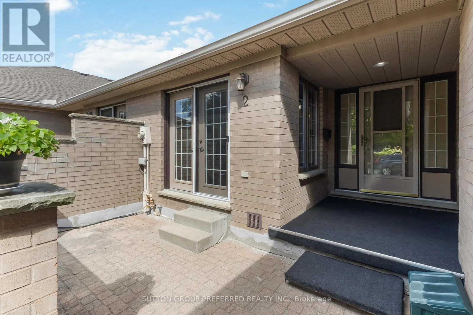 2 - 617 WHARNCLIFFE ROAD S, #2