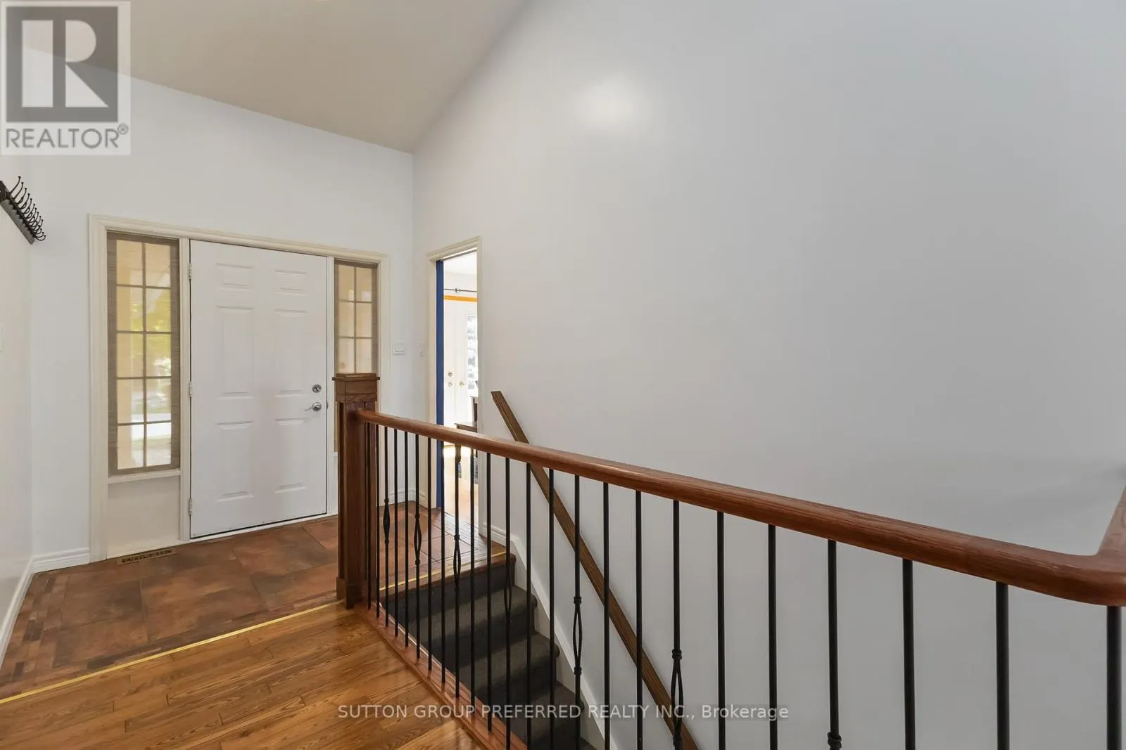 2 - 617 WHARNCLIFFE ROAD S, #2
