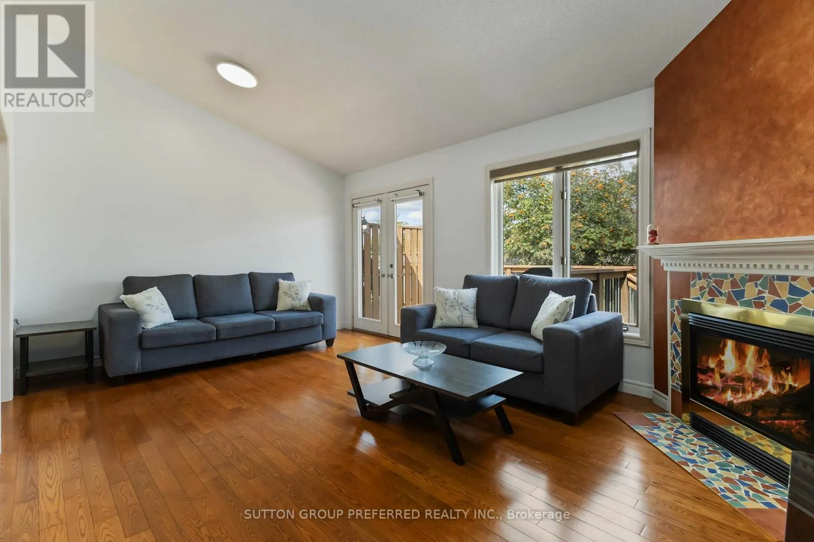 2 - 617 WHARNCLIFFE ROAD S, #2