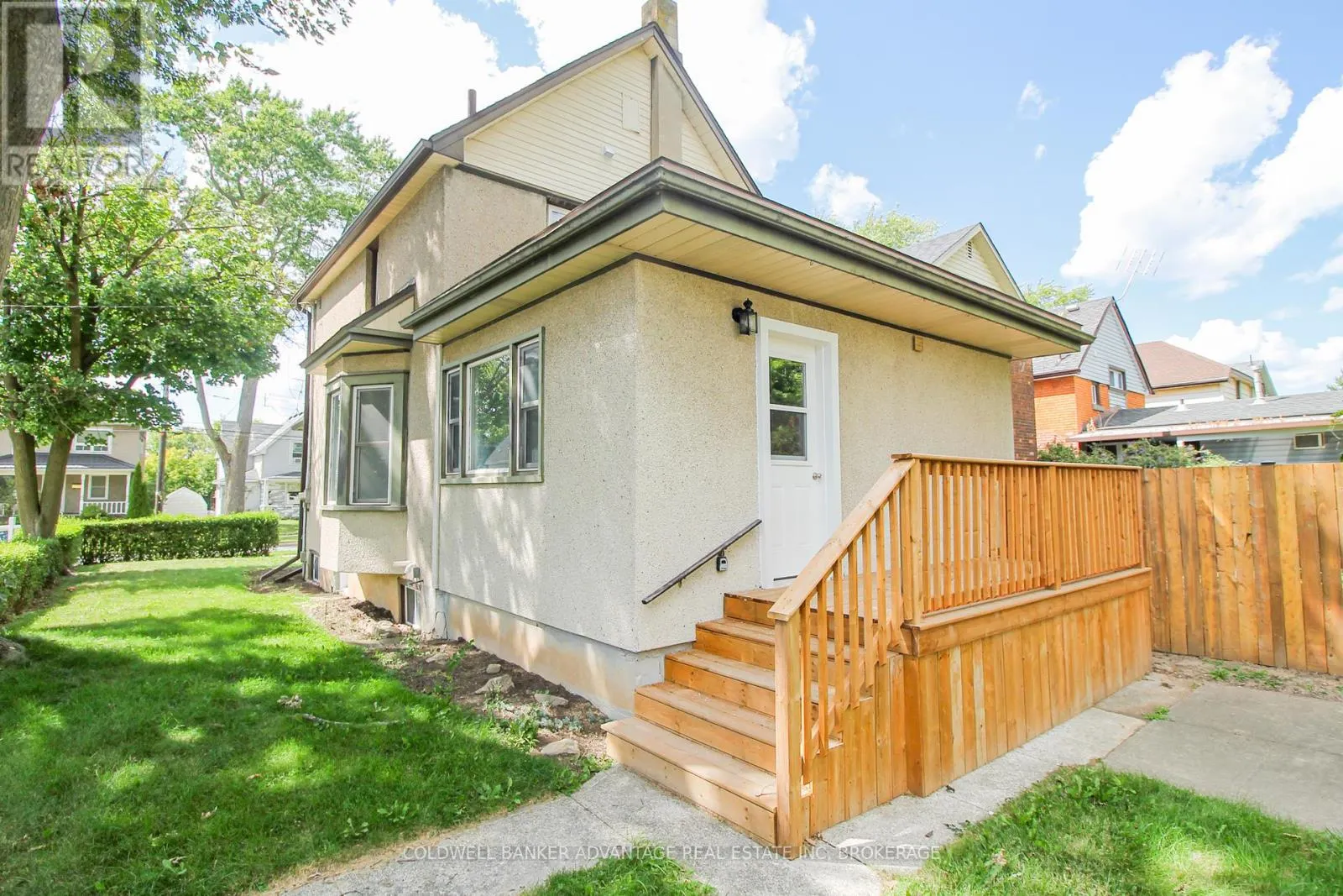 28 MYRTLE AVENUE