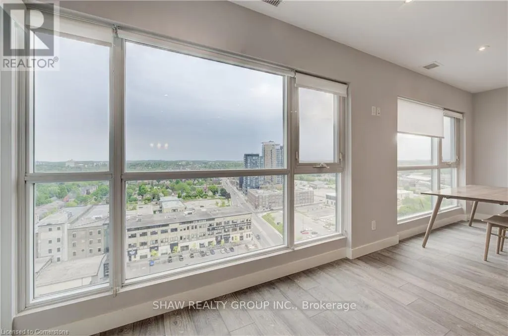 1513 - 1 VICTORIA STREET S