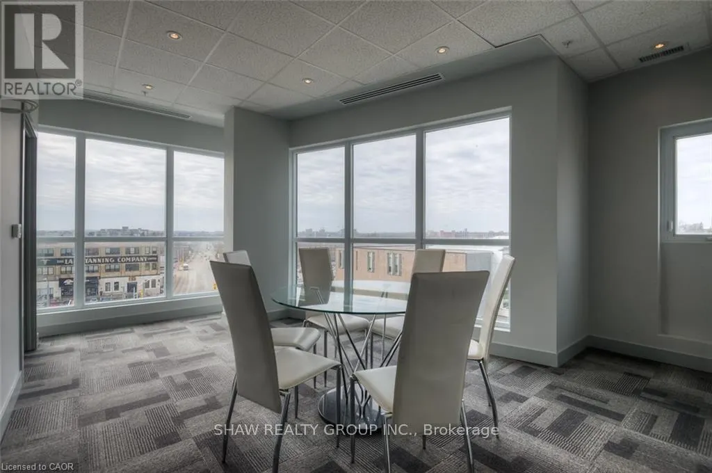 1513 - 1 VICTORIA STREET S