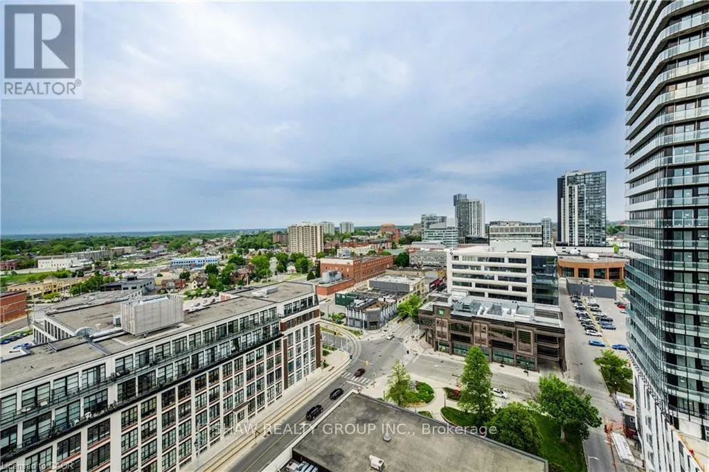 1513 - 1 VICTORIA STREET S