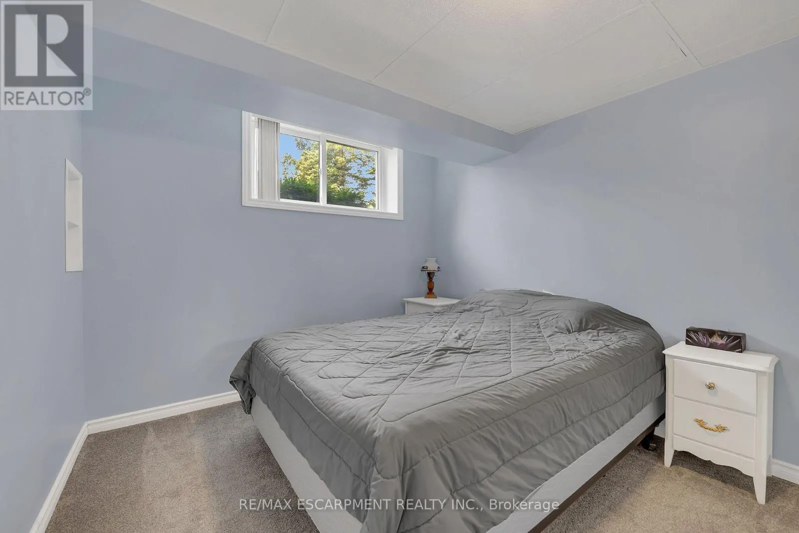 20 HOOVER POINT LANE