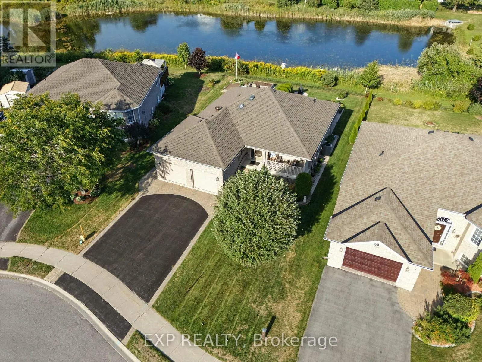 6 COVE COURT