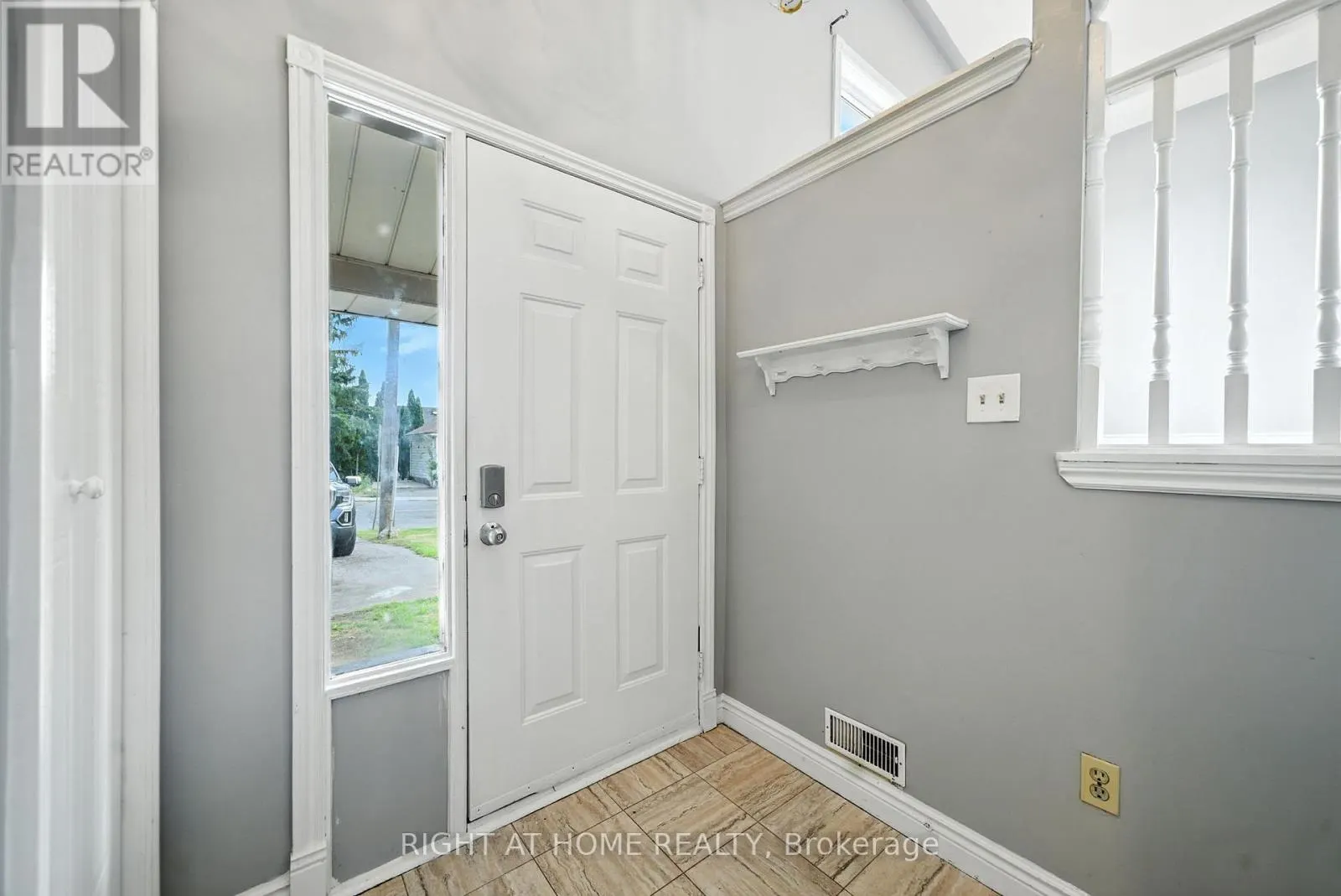 1045 HIGH STREET
