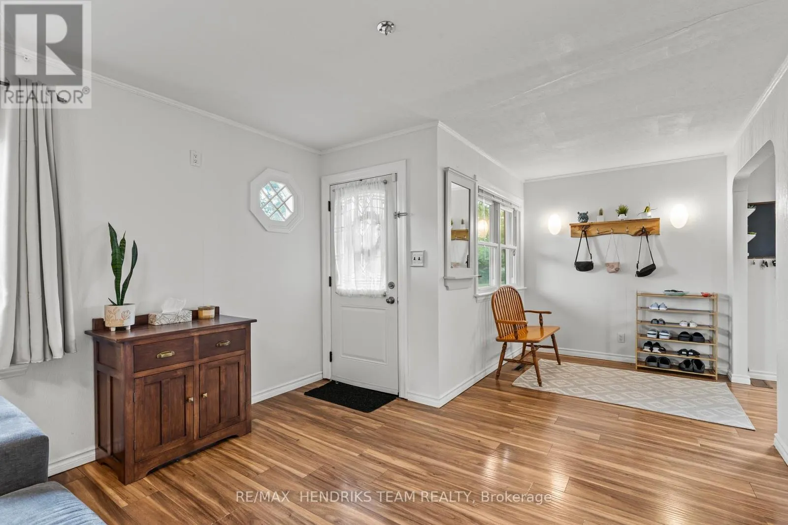 40 ALEXANDRA BOULEVARD