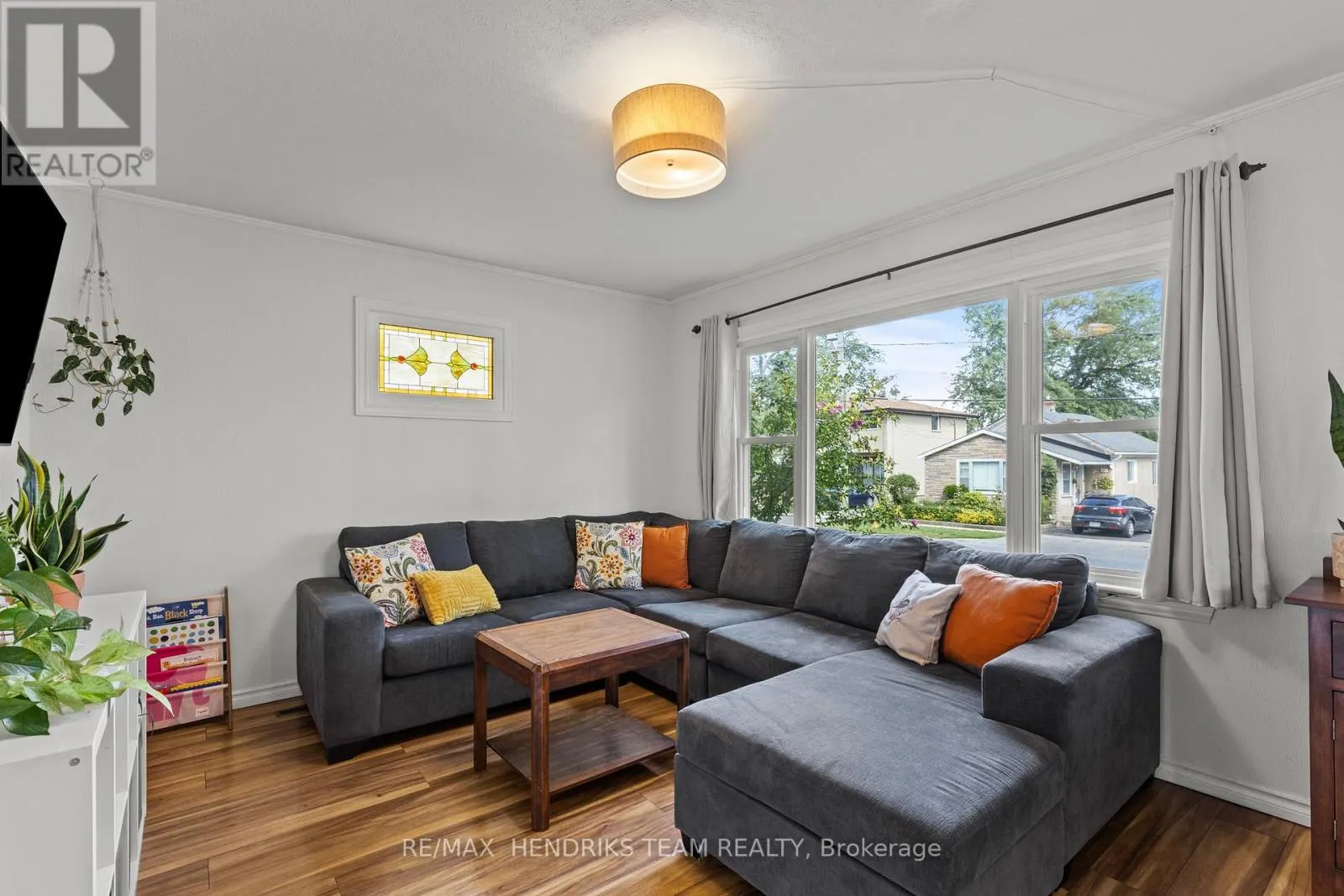 40 ALEXANDRA BOULEVARD