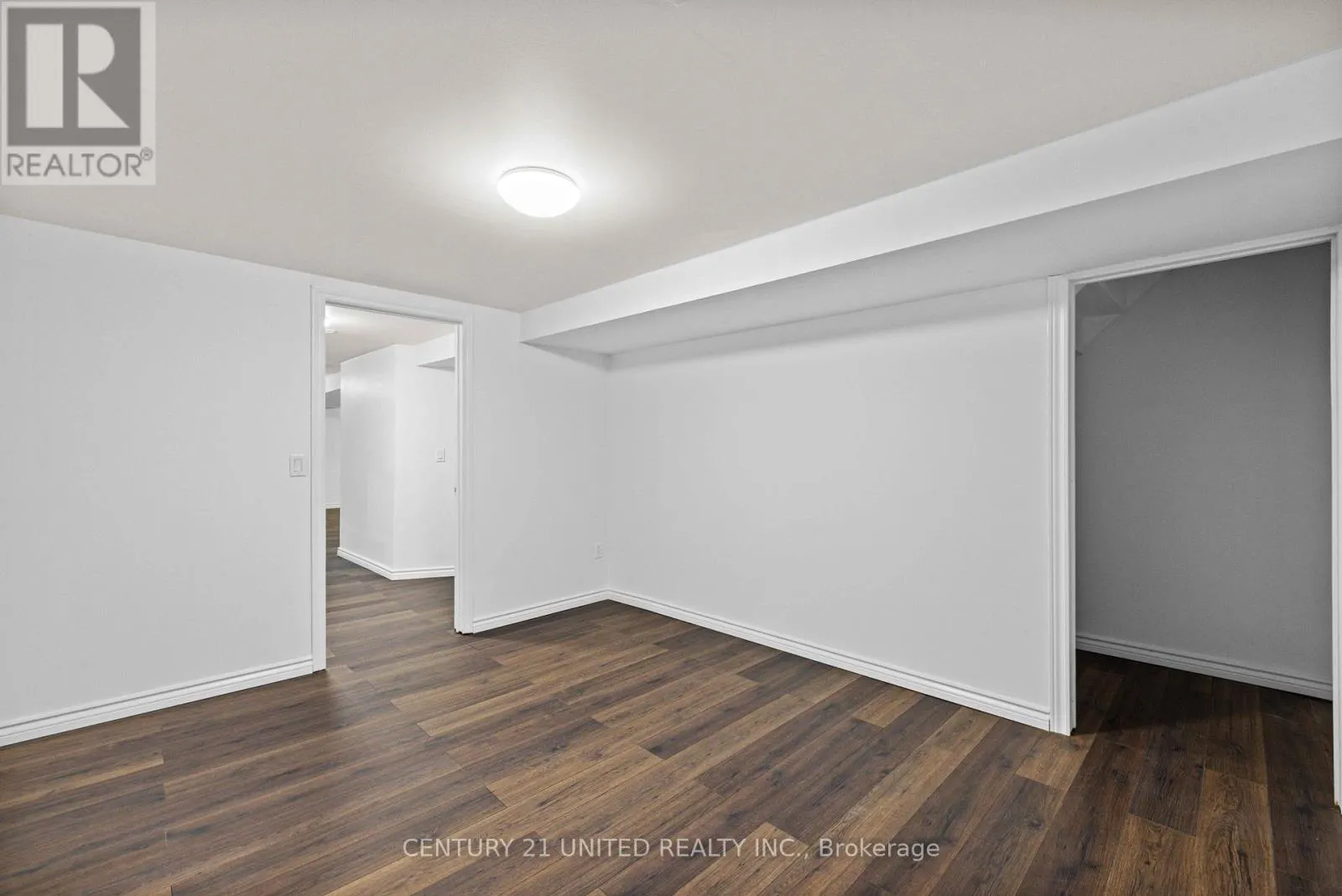 60 HEMLOCK STREET