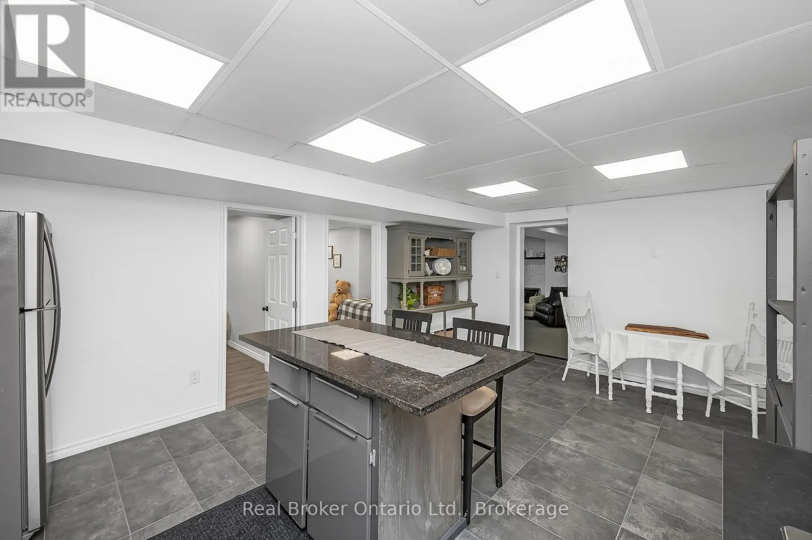 2859 DOMINION ROAD