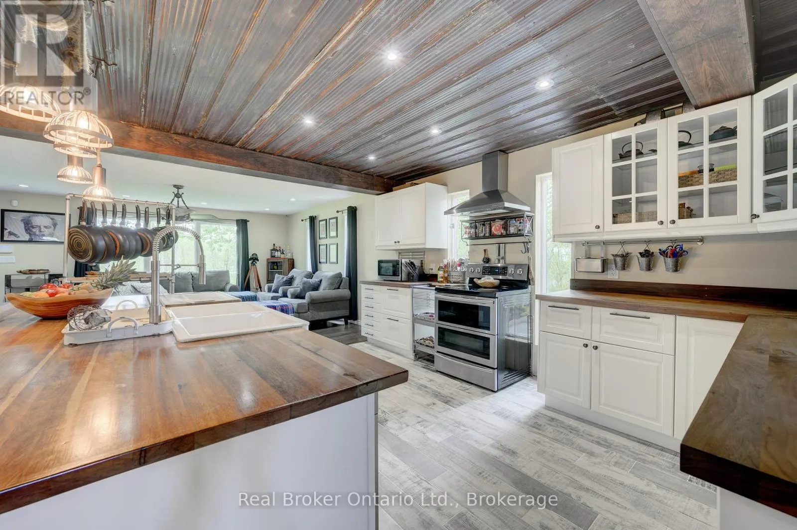 2859 DOMINION ROAD