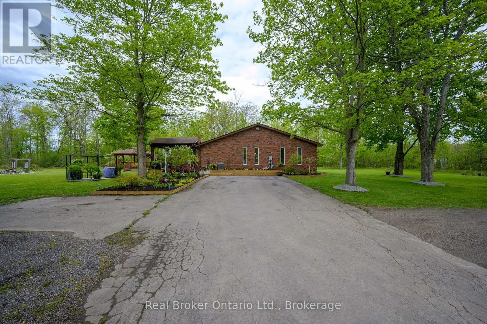 2859 DOMINION ROAD