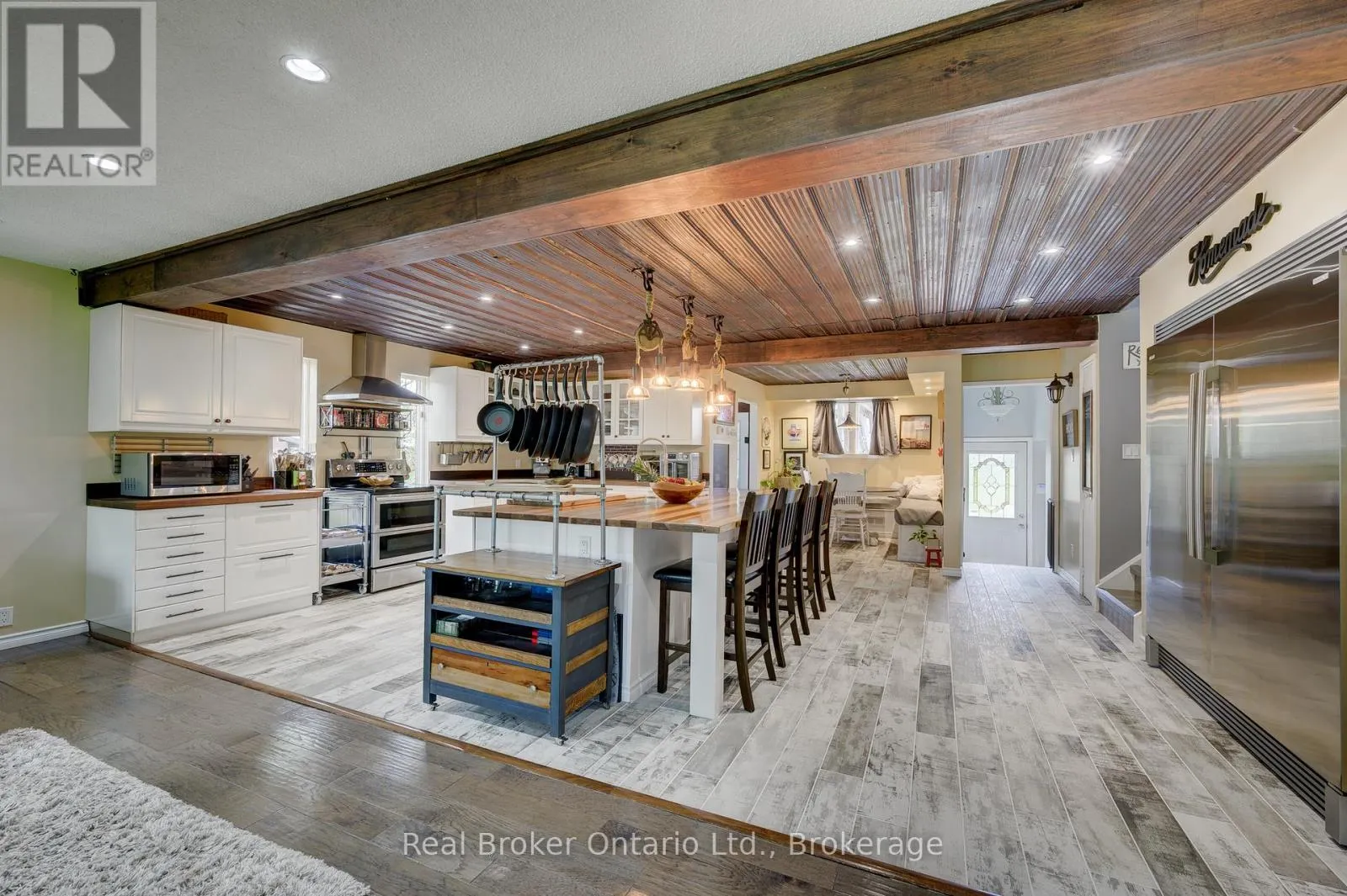 2859 DOMINION ROAD