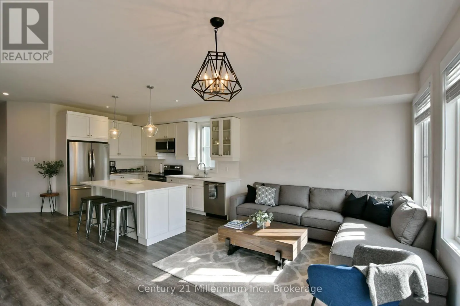 349 YELLOW BIRCH CRESCENT