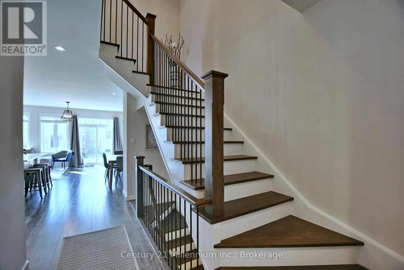 349 YELLOW BIRCH CRESCENT