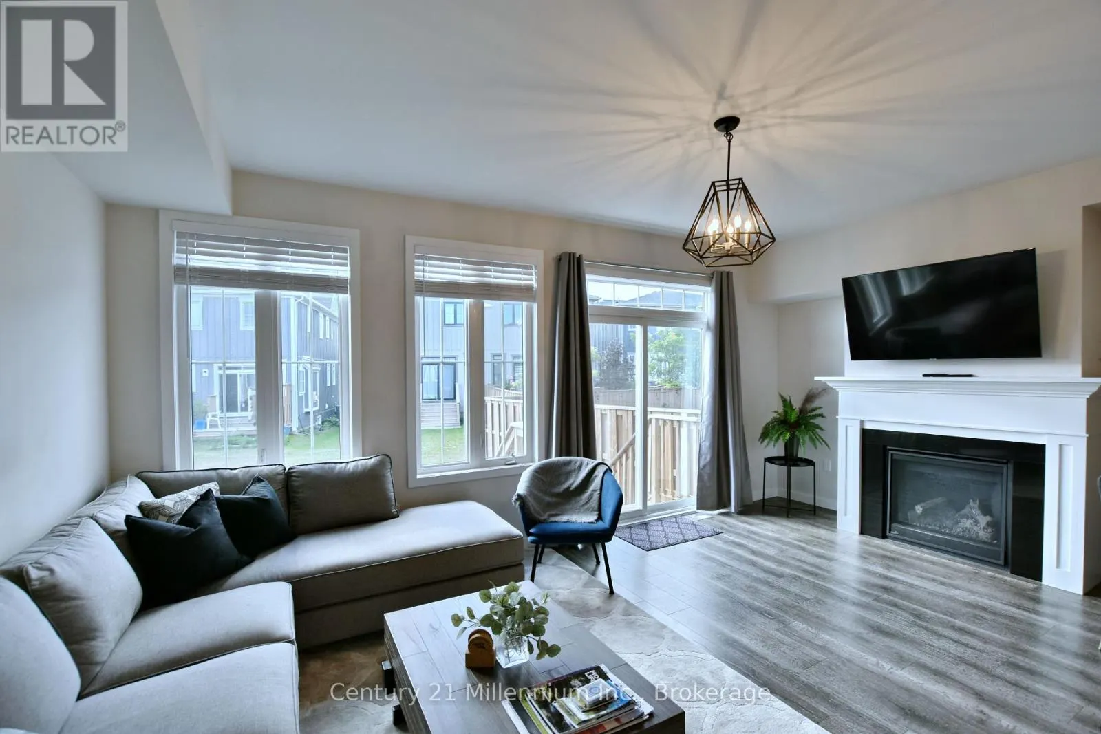349 YELLOW BIRCH CRESCENT