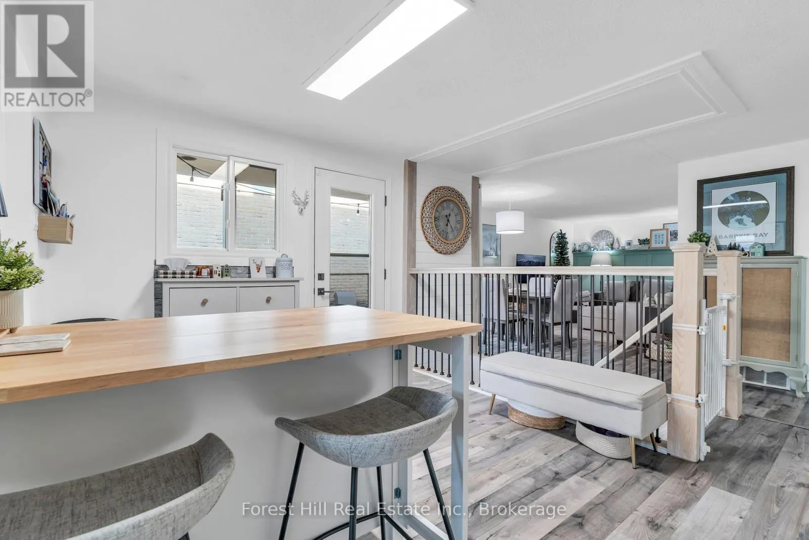 130 PEPPERWOOD CRESCENT