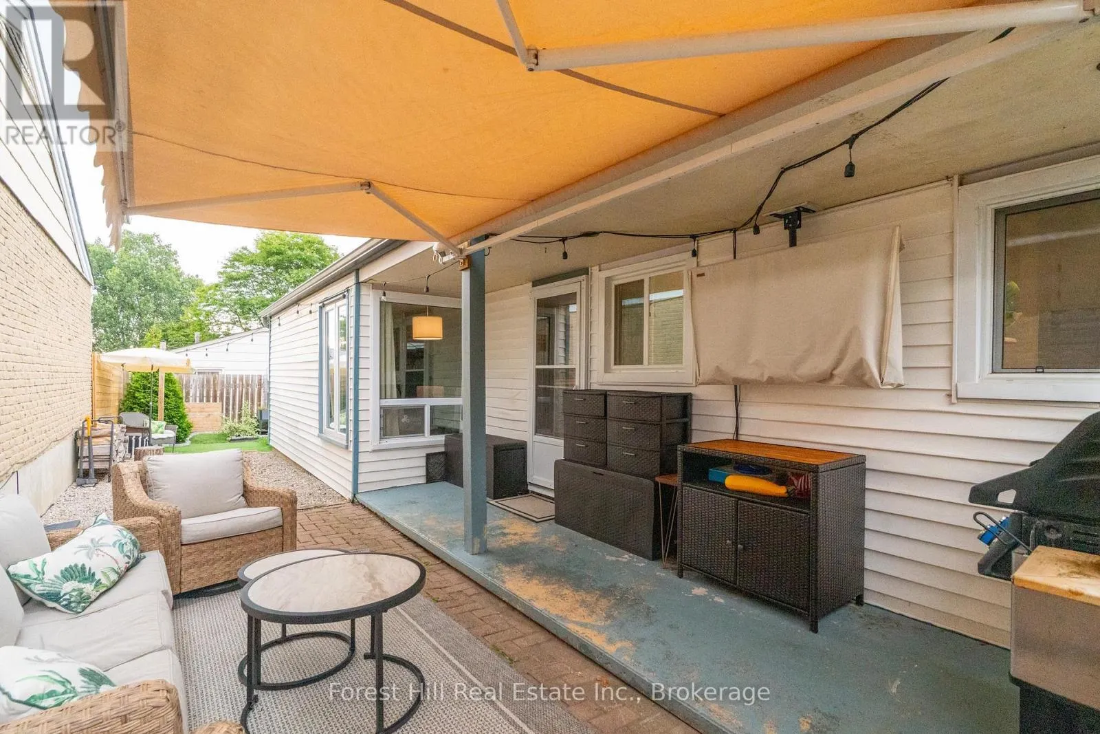 130 PEPPERWOOD CRESCENT