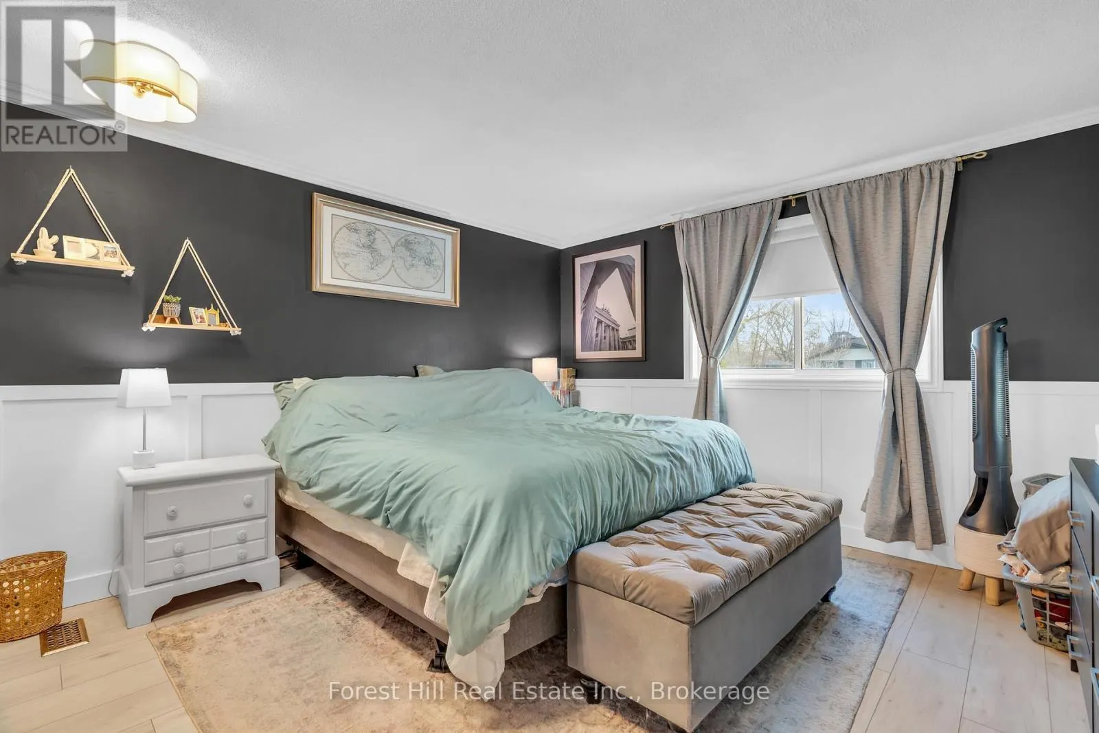130 PEPPERWOOD CRESCENT