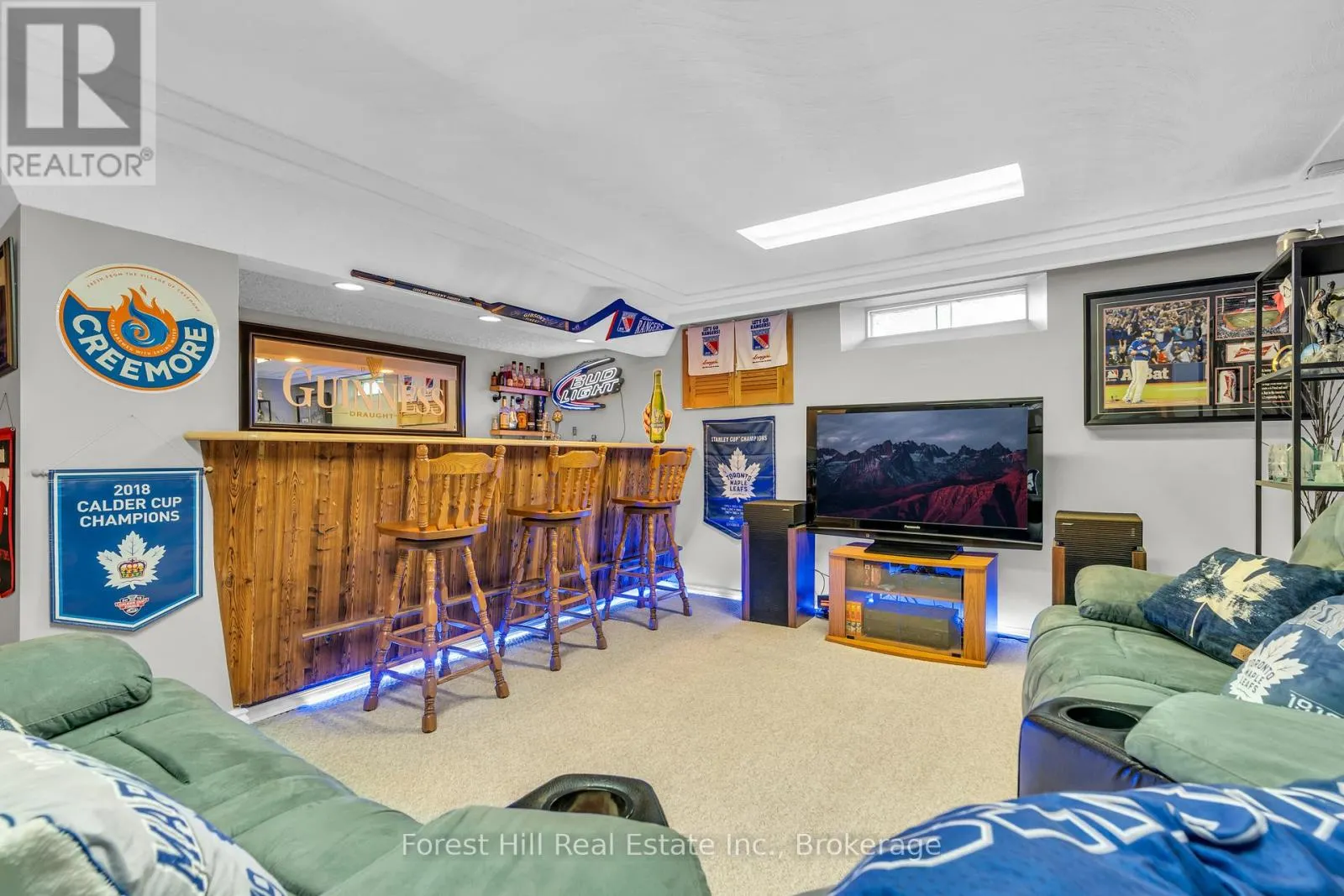 130 PEPPERWOOD CRESCENT