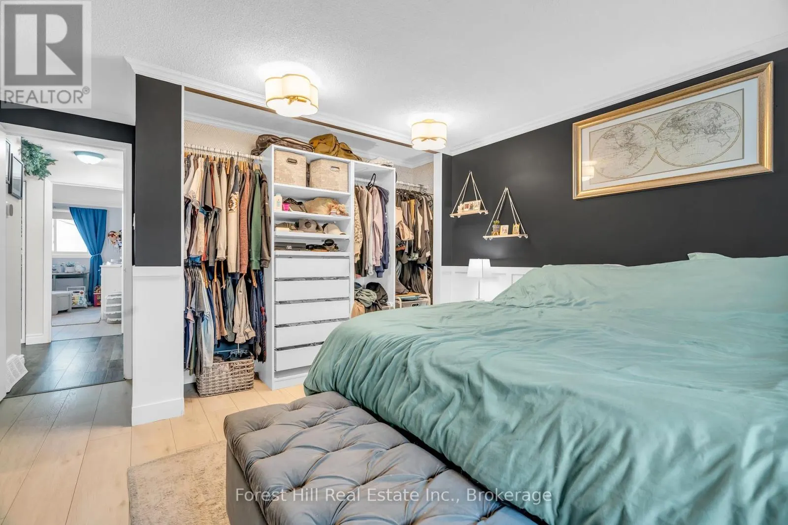 130 PEPPERWOOD CRESCENT