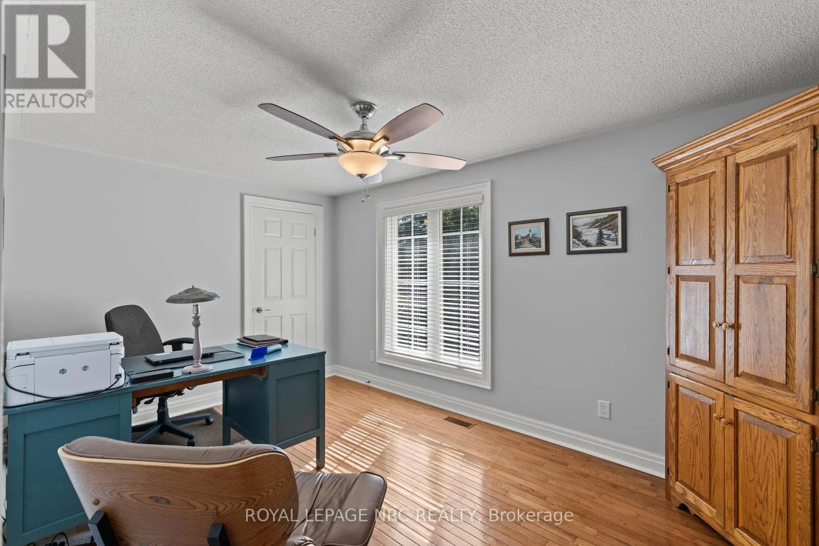 36 CONFEDERATION DRIVE