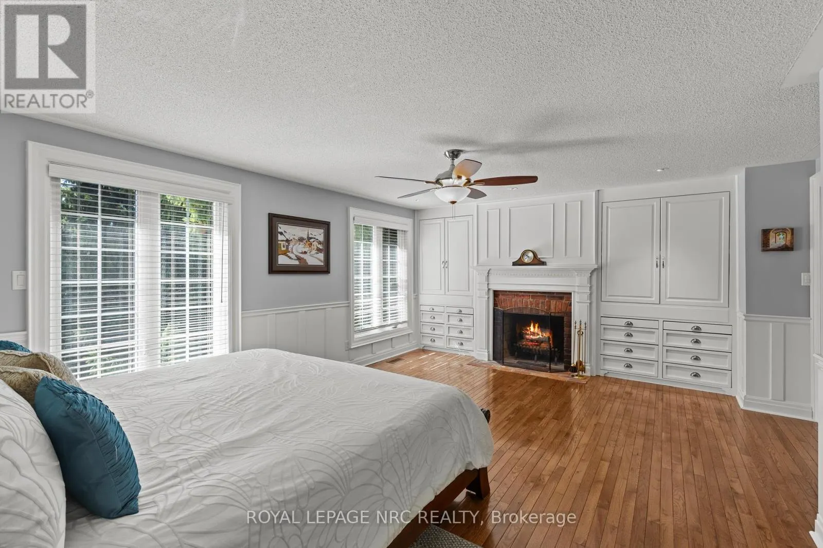 36 CONFEDERATION DRIVE