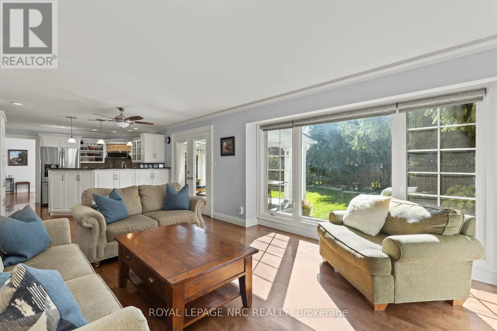 36 CONFEDERATION DRIVE