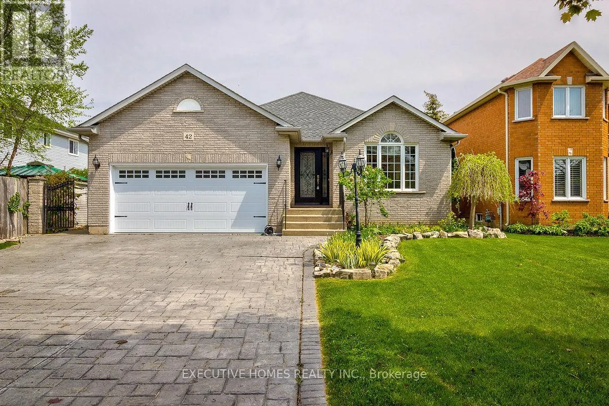 42 RICHMOND CRESCENT