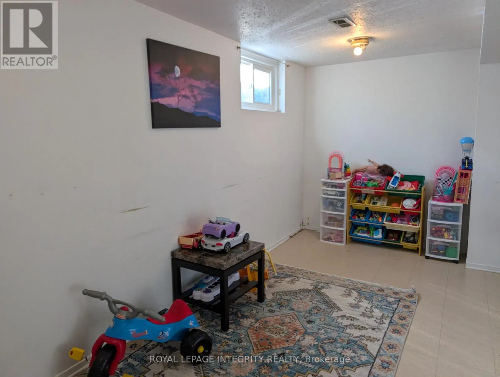 38 - 1721 DONDALE STREET