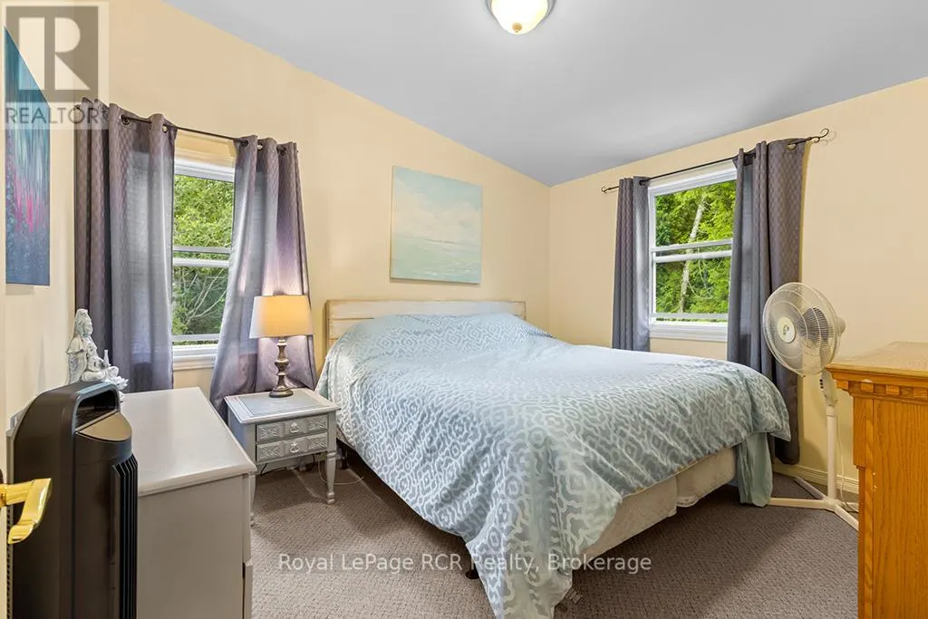 127 LAKEWOOD COUNTRY LANE