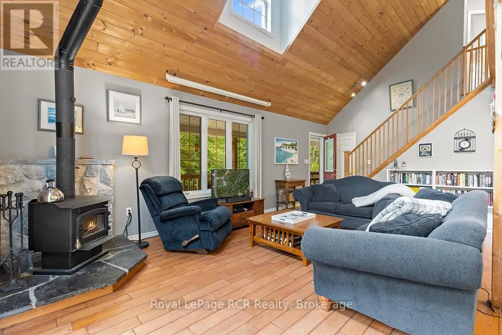 127 LAKEWOOD COUNTRY LANE