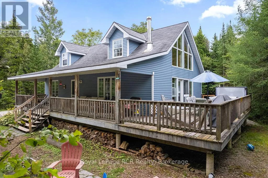 127 LAKEWOOD COUNTRY LANE