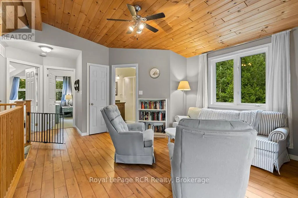 127 LAKEWOOD COUNTRY LANE