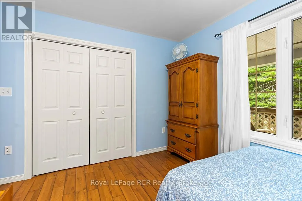 127 LAKEWOOD COUNTRY LANE