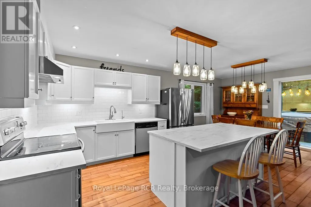 127 LAKEWOOD COUNTRY LANE