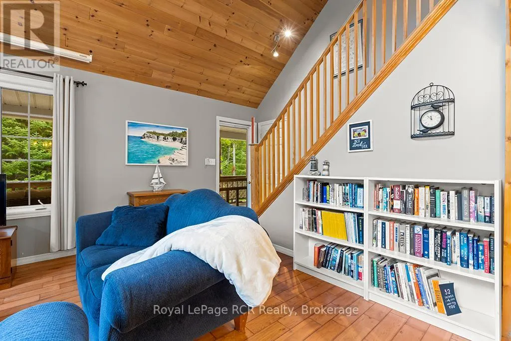 127 LAKEWOOD COUNTRY LANE