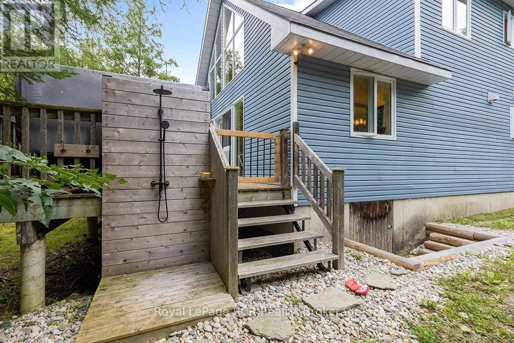 127 LAKEWOOD COUNTRY LANE