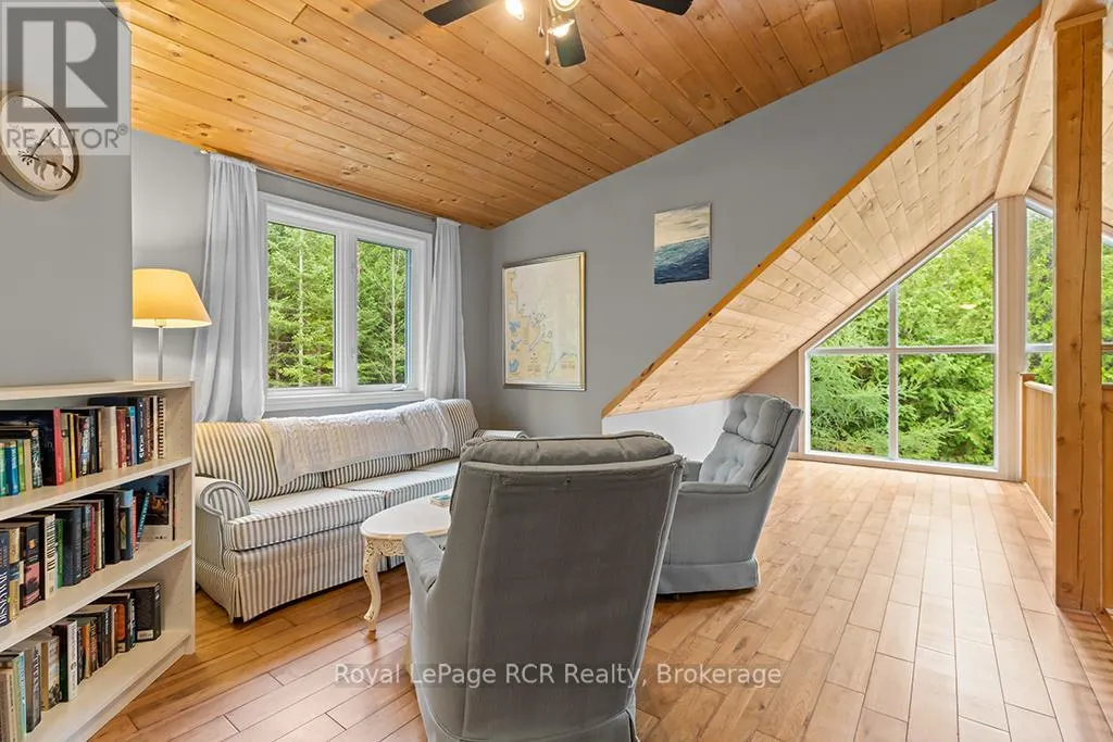 127 LAKEWOOD COUNTRY LANE