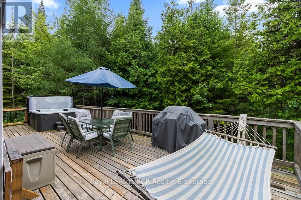 127 LAKEWOOD COUNTRY LANE