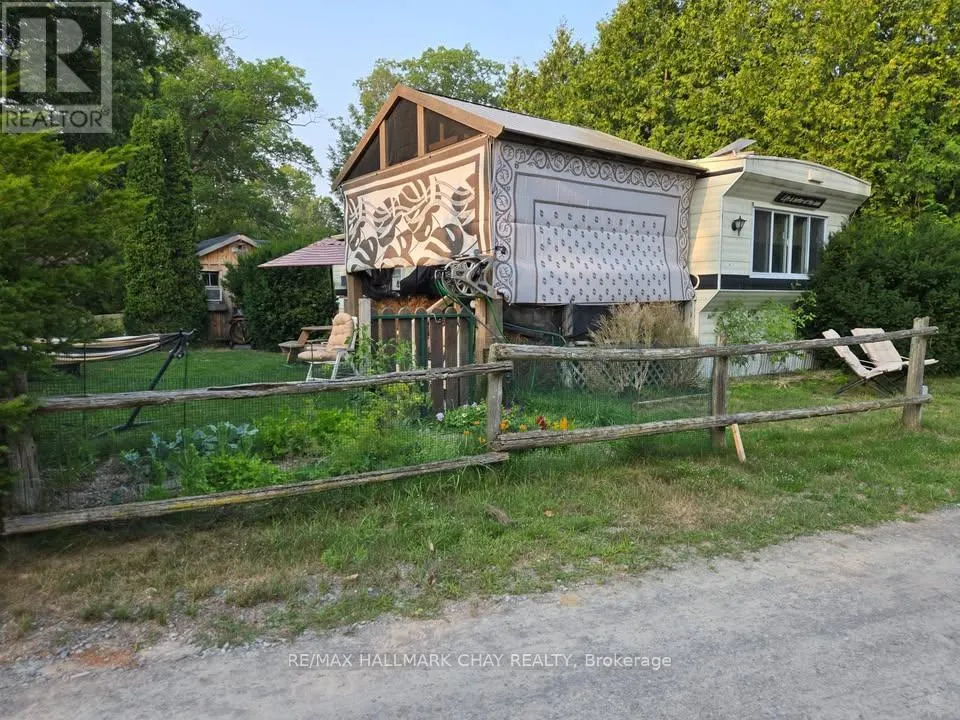 21 - 116 CEDARDALE ROAD