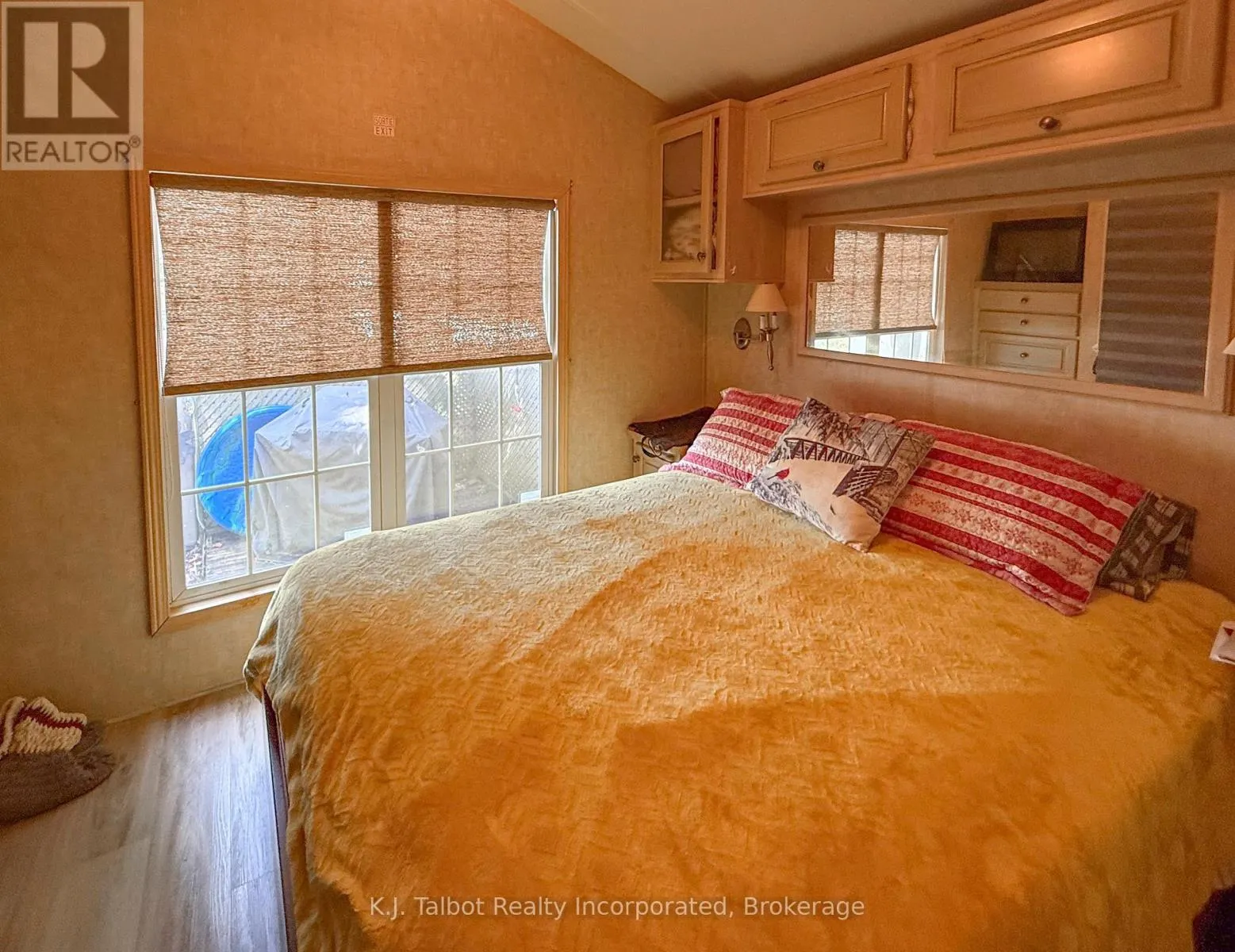 UNIT 36 BEACON LN SOUTH - 77719 BLUEWATER HIGHWAY