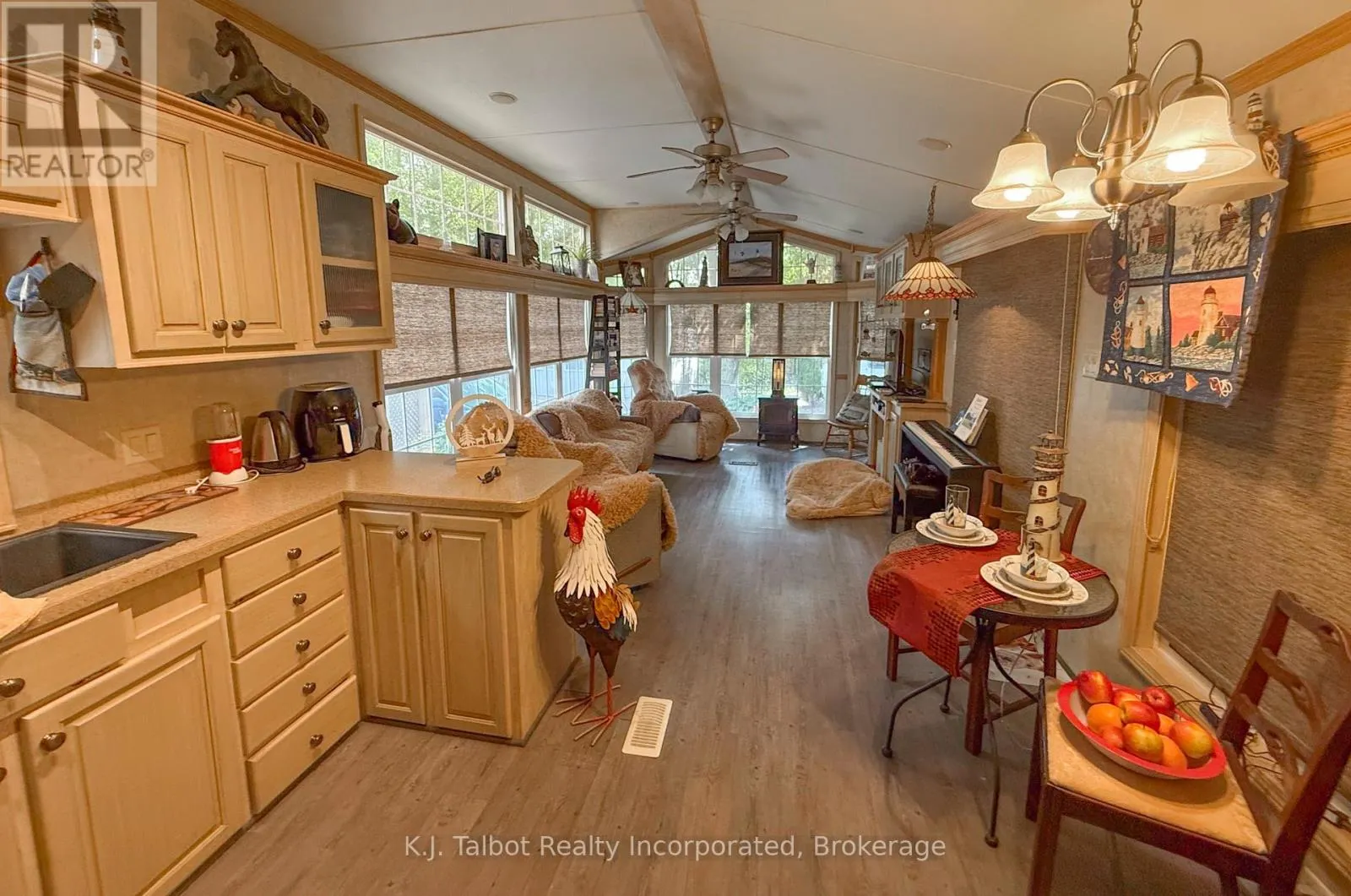 UNIT 36 BEACON LN SOUTH - 77719 BLUEWATER HIGHWAY