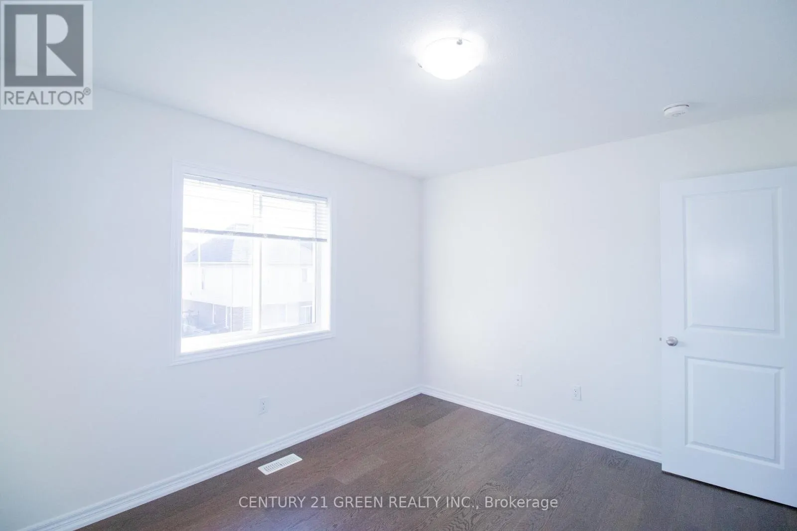 58 PINOT CRESCENT