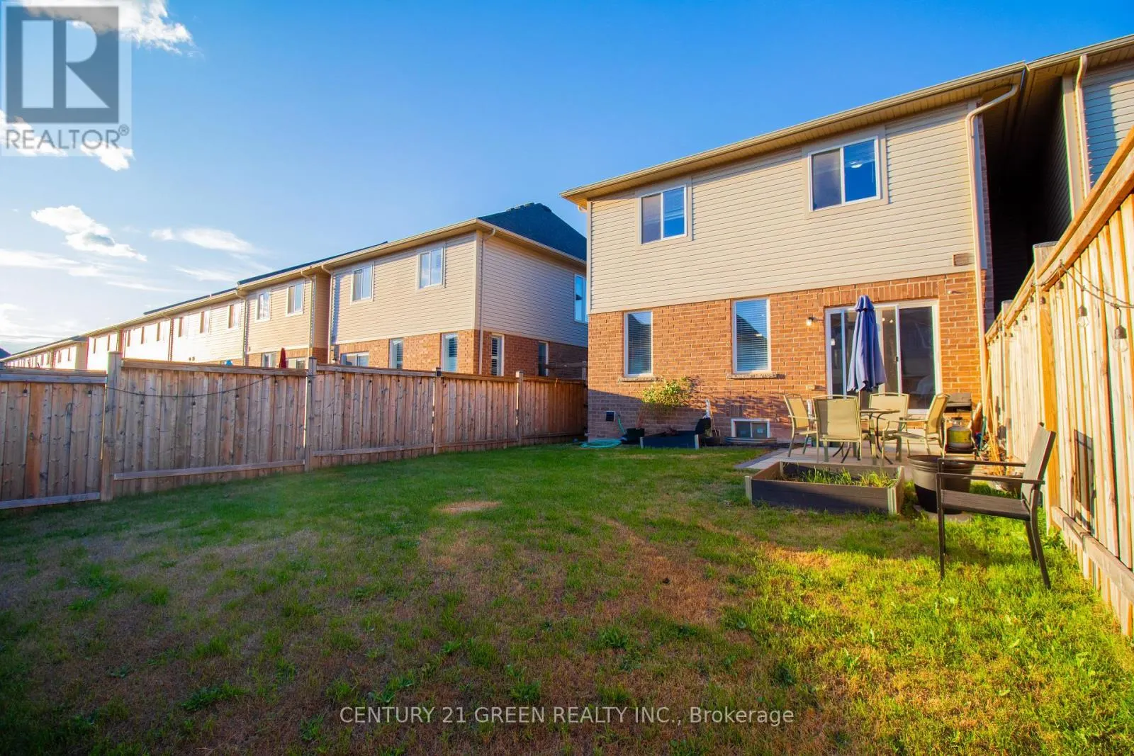 58 PINOT CRESCENT