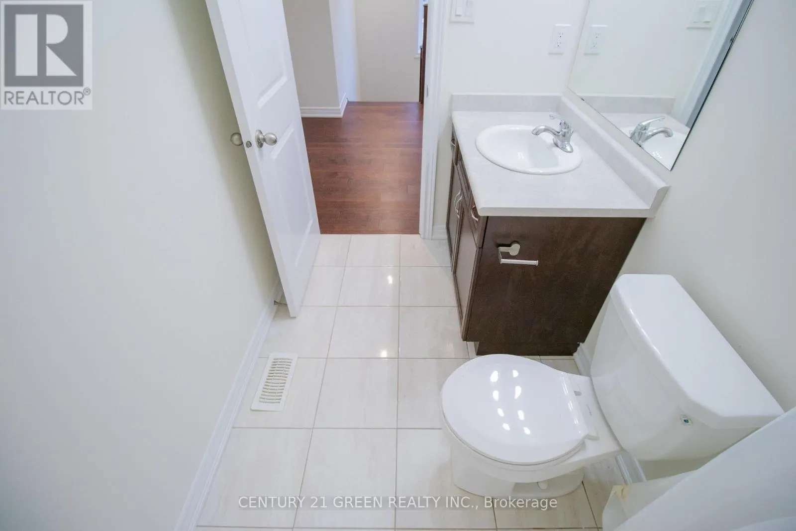 58 PINOT CRESCENT