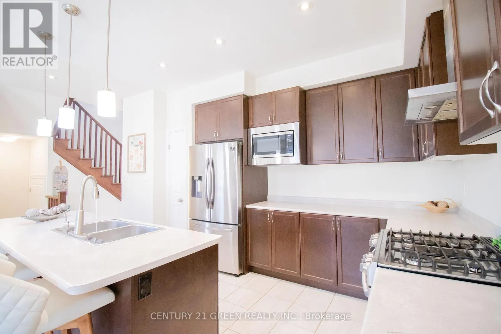 58 PINOT CRESCENT